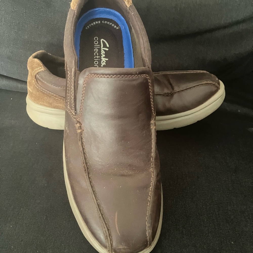 Clarks Brown Leather Slip-On Loafers Moccasin Stitching
